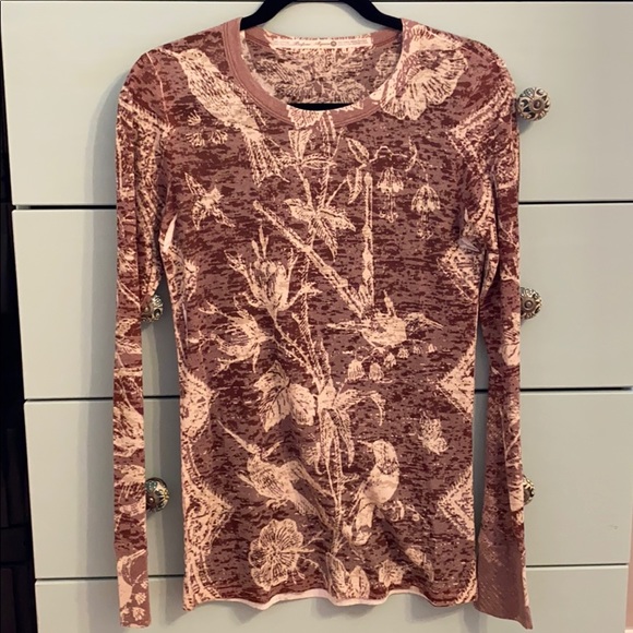 Shirt - Picture 1 of 1